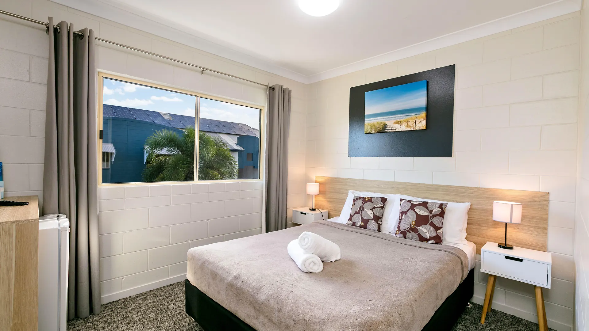 Cairns Queens Court Motel